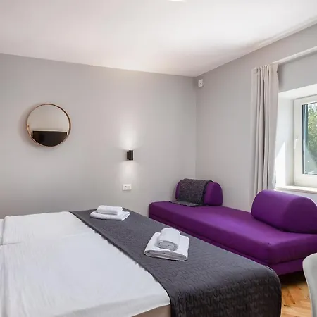 Solar Bed & Breakfast 3*