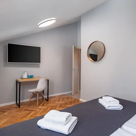 Bed & Breakfast Solar