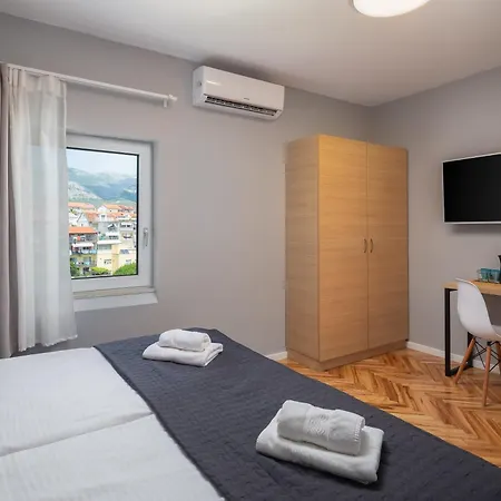 Solar Bed & Breakfast 3*